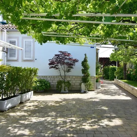 Lejlighed Mirko By Interhome Umag