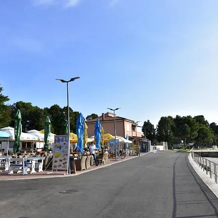 Mirko By Interhome Apartman